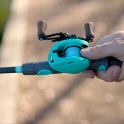 Toadfish Casting Rod - 7ft 2in - Medium Fast -Deals The Salt Reel Store toadfish tf72m f cast casting rod 24179.1651420347